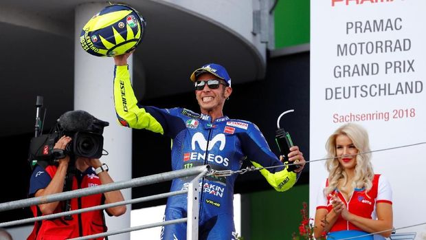Valentino Rossi buntuti Marc Marquez di klasemen pebalap MotoGP 2018.