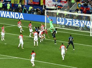 Mandzukic Bikin Gol Bunuh Diri, Prancis Ungguli Kroasia 1-0 Mandzukic Bikin Gol Bunuh Diri, Prancis Ungguli Kroasia 1-0