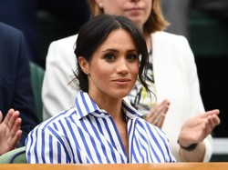 Meghan Markle dan Emma Watson Pakai Celana Sama, Siapa Lebih Stylish?