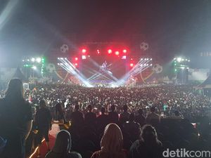 Raih Rekor Muri, Begini Kemeriahan Nobar Piala Dunia di Sunburst