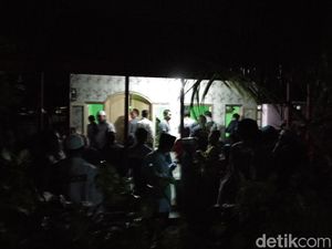 Rumah Paranormal di Probolinggo Diteror Ledakan, Diduga Bondet