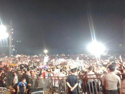 Kotak Bakar Pembukaan Konser Final Piala Dunia 2018