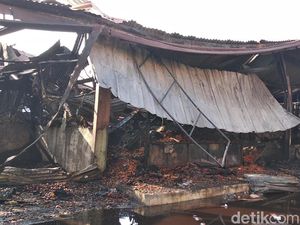 Begini Kondisi Ratusan Kios di Pasar Gedebage yang Terbakar