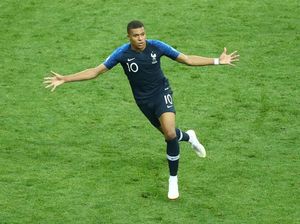 Bawa Prancis Juara Dunia, Mbappe Samai Pele