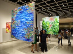 Nafas Baru Pelukis Abstrak Haryanto Gunawan di Pameran ke-2
