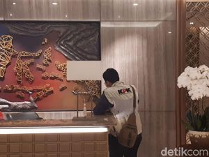 Geledah Kantor PLN, KPK Cek Ruang Kerja Sofyan Basir Geledah Kantor PLN, KPK Cek Ruang Kerja Sofyan Basir