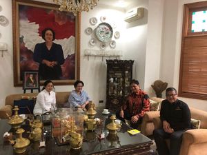 Airlangga Bertemu Megawati, Bahas Apa?