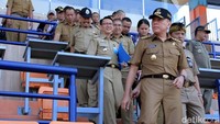 Ia mengatakan, Stadion Si Jalak Harupat lebih siap dibandingkan Stadion Wibawa Mukti dan Patriot Bekasi. Hal tersebut dilihat dari kesiapan fasilitas yang ada di stadion tersebut.