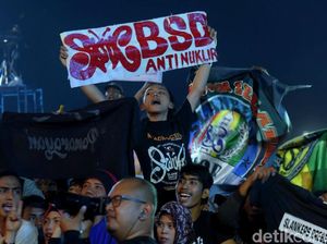 Seruan Slankers dari Sunburst: Anti Nuklir dan Tetap Anak Mami