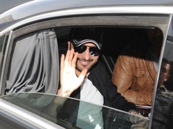 Peluk Penyanyi Pria di Panggung, Wanita Arab Saudi Ditangkap