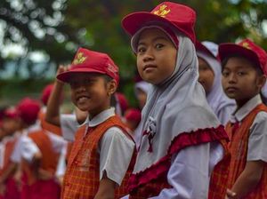 Hari Pertama Sekolah, Hati-hati Jika Unggah Foto Anak ke Medsos! Hari Pertama Sekolah, Hati-hati Jika Unggah Foto Anak ke Medsos!