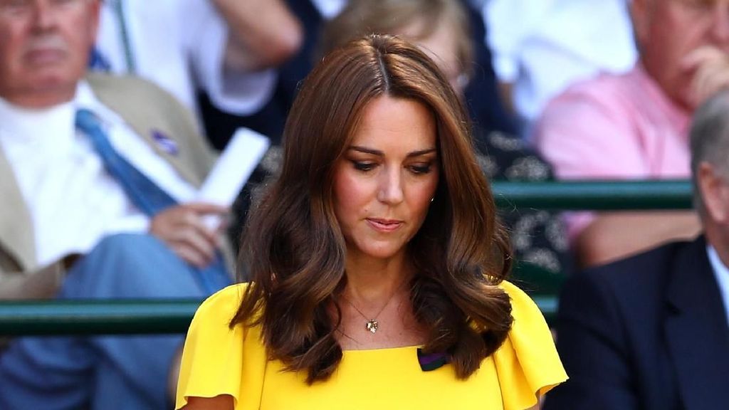 Kate Middleton Bersinar Pakai Gaun Kuning di Final Wimbledon