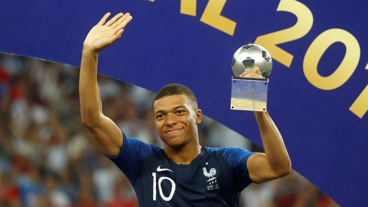 Apakah Kylian Mbappe jadi kandidat terkuat Ballon dOr? (Reuters)