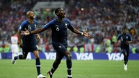 Paul Pogba merayakan gol yang dicetak di menit ke-59. Reuters/Carl Recine.