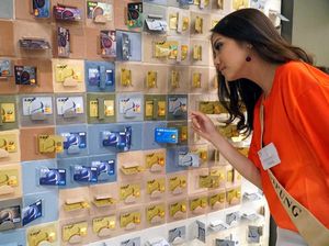 Miss Grand Indonesia 2018 Belajar Dunia Perbankan