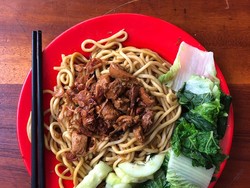 5 Santapan Lezat Mulai Martabak hingga Sate Rekomendasi Kaesang