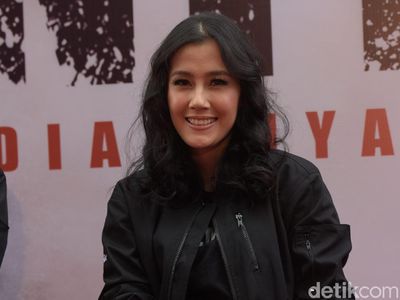 Hamil, Wajah Ardina Rasti Tampak Berbinar