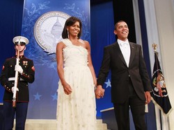 Cihuy! Obama dan Istri Tercyduk Nikmati Konser Beyonce Jay-Z