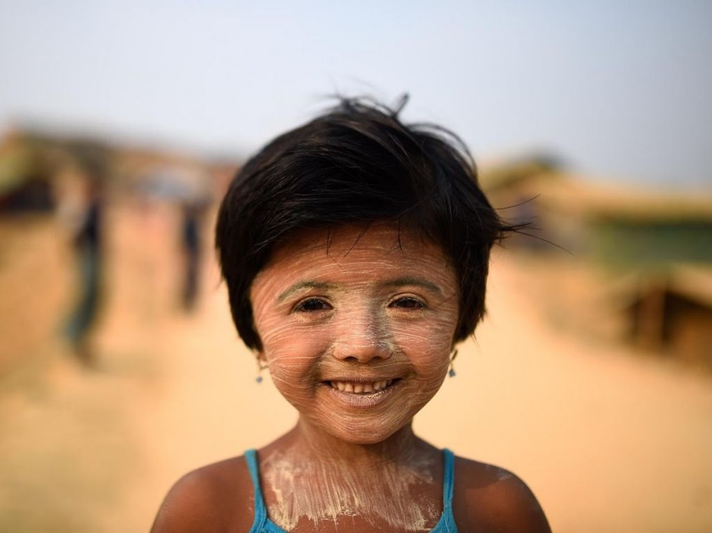 Tabir Surya Gadis Rohingya