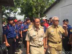 Eks Walkot Jaktim Dipensiunkan Lewat WA, Sandi: Zaman Now