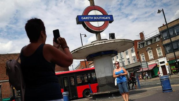 Gareth Southgate Jadi Nama Stasiun Kereta Bawah Tanah