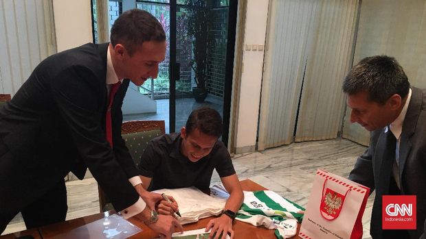 Egy Maulana Vikri mendapat paspor Polandia yang dapat mempermudah karier sepak bola di Eropa.