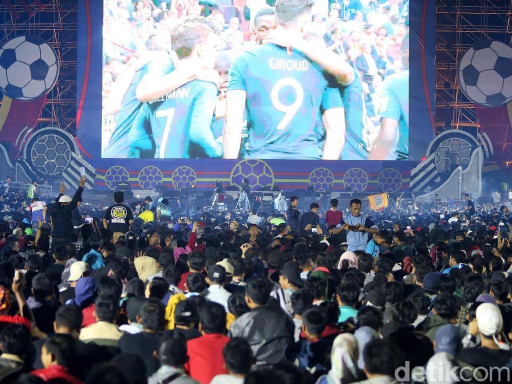 5 Tips Segarkan Tubuh Usai Begadang Nonton Final Piala Dunia (2) 5 Tips Segarkan Tubuh Usai Begadang Nonton Final Piala Dunia (2)