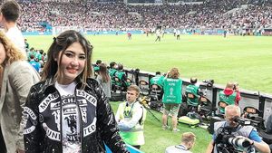 Gaya Via Vallen Saat Nonton Piala Dunia, Ada yang Dibilang Saltum