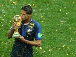 Varane Soal Pemain Prancis Tak Masuk Nominasi Pemain Terbaik dunia