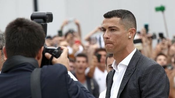 Ronaldo dan Deretan Pemain Termahal di Atas 30 Tahun