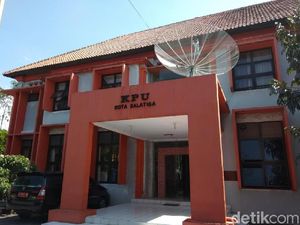 PKPI dan Hanura Tak Daftar Bacaleg di KPU Kota Salatiga PKPI dan Hanura Tak Daftar Bacaleg di KPU Kota Salatiga