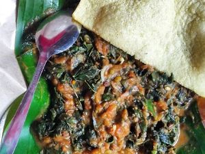 Di Kampung Ini Berkumpul 120 Penjual Pecel Semanggi Khas Surabaya Di Kampung Ini Berkumpul 120 Penjual Pecel Semanggi Khas Surabaya