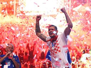 Zagreb Memerah, Kroasia Pesta Pora