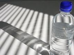 Pengujian di Australia: Air Mineral Botolan Tak Lebih Sehat dari Air Ledeng