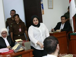 Dhawiya Menangis, Fitria Sukaesih: Bisa Tangis Bahagia