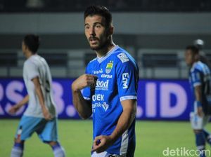 Persib Bandung Lepas In Kyun dan Bauman Sekaligus?