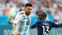 Lionel Messi juga tampil cukup tajam untuk timnas Argentina. Dia membukukan 61 gol untuk Argentina. (Foto: REUTERS/John Sibley)