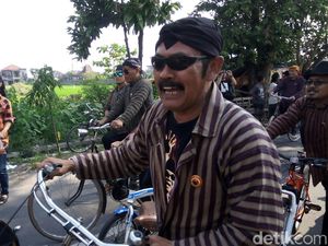 Sandi Bakal Sering ke Solo, Walkot: Jangan Cuma Kampanye dan Beli Tempe Sandi Bakal Sering ke Solo, Walkot: Jangan Cuma Kampanye dan Beli Tempe