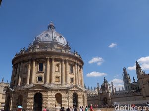 Melihat Radcliffe Camera, Bangunan Ikonik di Kota Pendidikannya Inggris