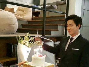 Ganteng atau Imut? Begini Gaya Suho EXO Kalau Lagi Cicip Makanan