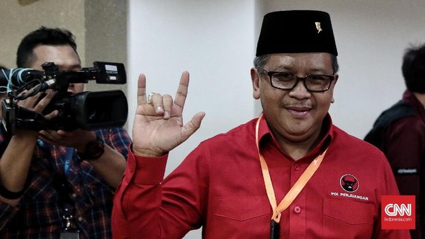 Sekjen PDIP Hasto Kristiyanto, di Kantor KPU, Jakarta, Selasa, 17 Juli.