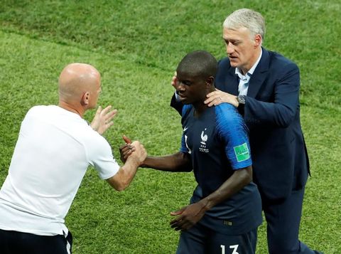 N'Golo Kante dan Didier Deschamps