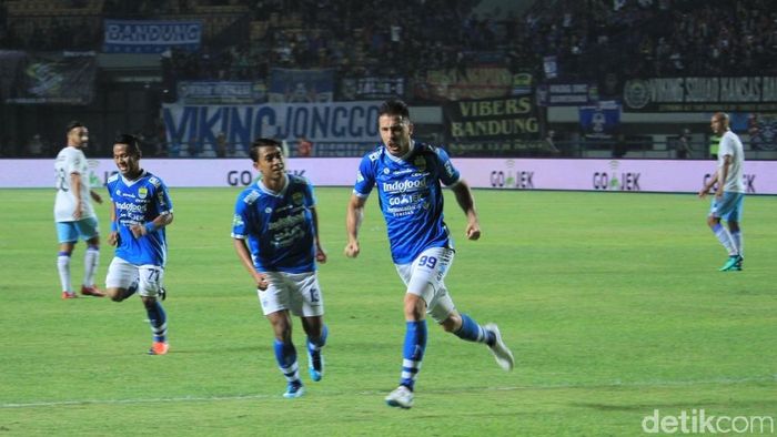 Persib Dijanjikan Bonus Spesial Jika Kalahkan Arema Fc