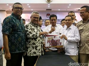 Gerinda dan PAN Daftarkan Bacaleg DPR Nyaris Berbarengan