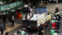 Jangan Ditiru, Aksi Bocah SMP ini bak Koboi Jalanan