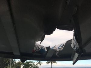 Bom Lava Hantam Kapal Wisata di Hawaii, 23 Orang Luka-luka Bom Lava Hantam Kapal Wisata di Hawaii, 23 Orang Luka-luka