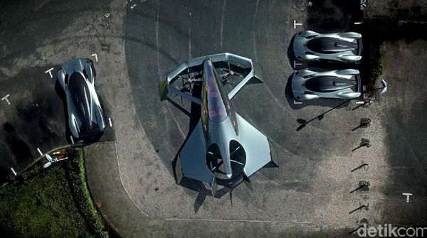 Mobil Terbang Super Mewah Aston Martin