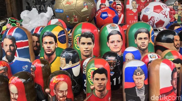 Ada Boneka Matryoshka Jokowi dan Ahok di Rusia