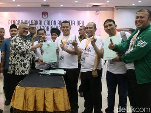 PKB Daftarkan Bacaleg ke KPU, Termasuk 3 Menteri Jokowi