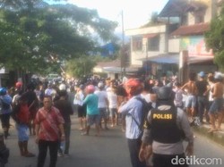 Warga Bentrok di Kudamati Ambon, Polisi Lepaskan Gas Air Mata